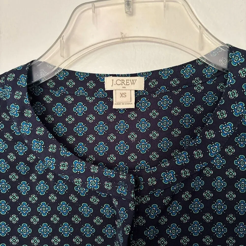 J.Crew Sz. XS Navy Blue Teal Geometric Print Hidden Button Neckline Blouse #19